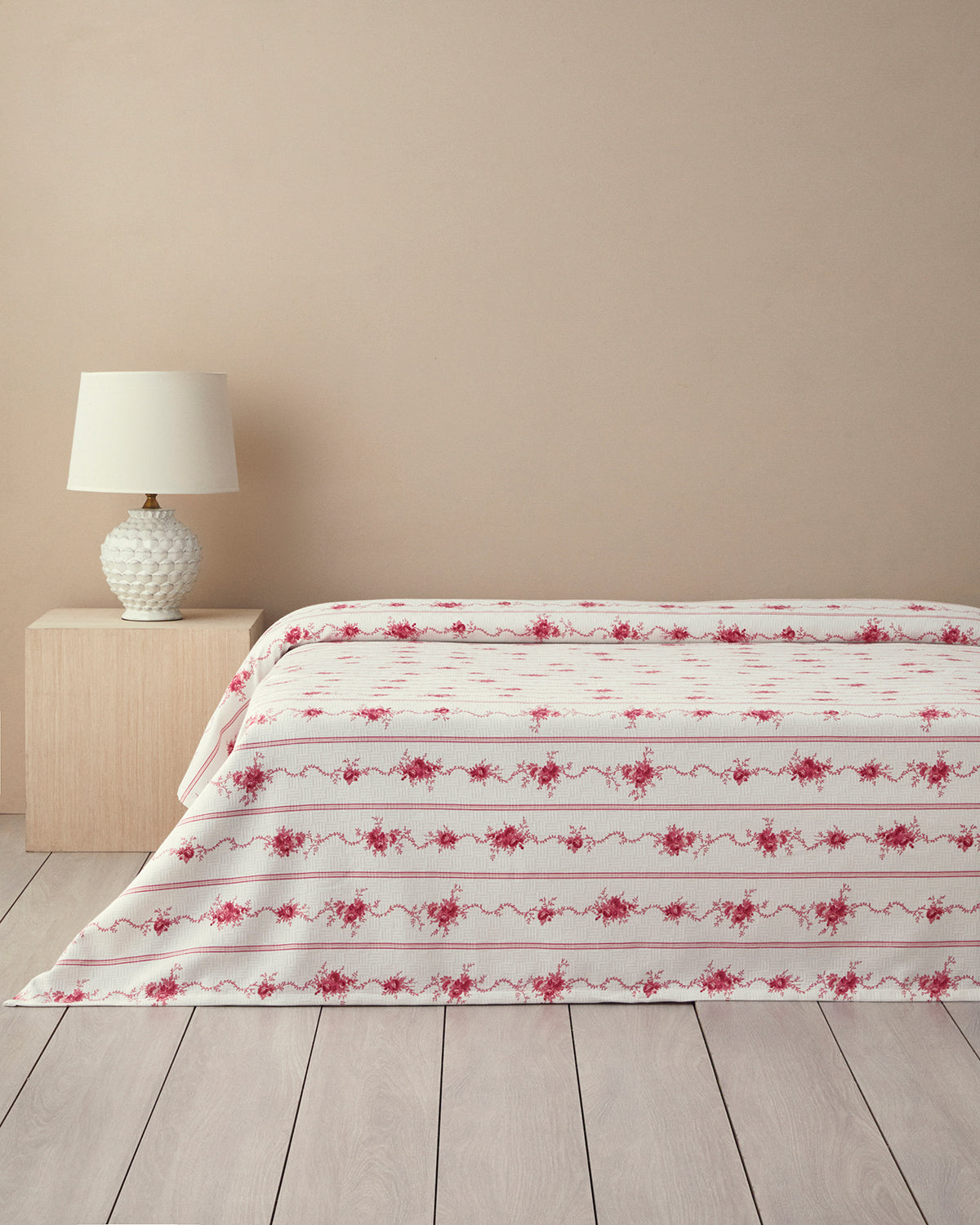 Flower Line Printed Summer Blanket - Pink - King 240x220 cm