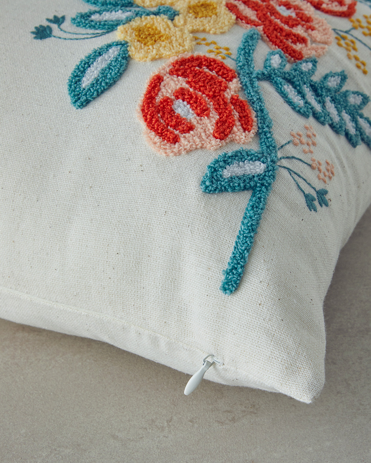 Punch Needle Embroidered Stuffed Cushion 33x50 cm Natural