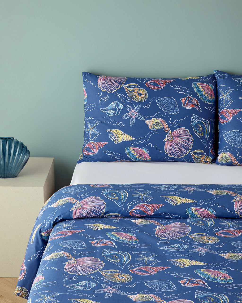 Sea Dreams Cotton Double Size Duvet Cover Set 200x220 cm Dark Blue (view 2)