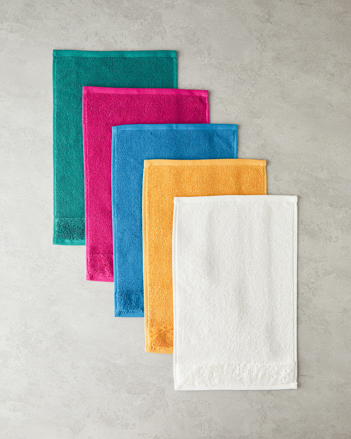 Velvet Touch Cotton Hand Towel 30x45 cm - Fuchsia (view 3)