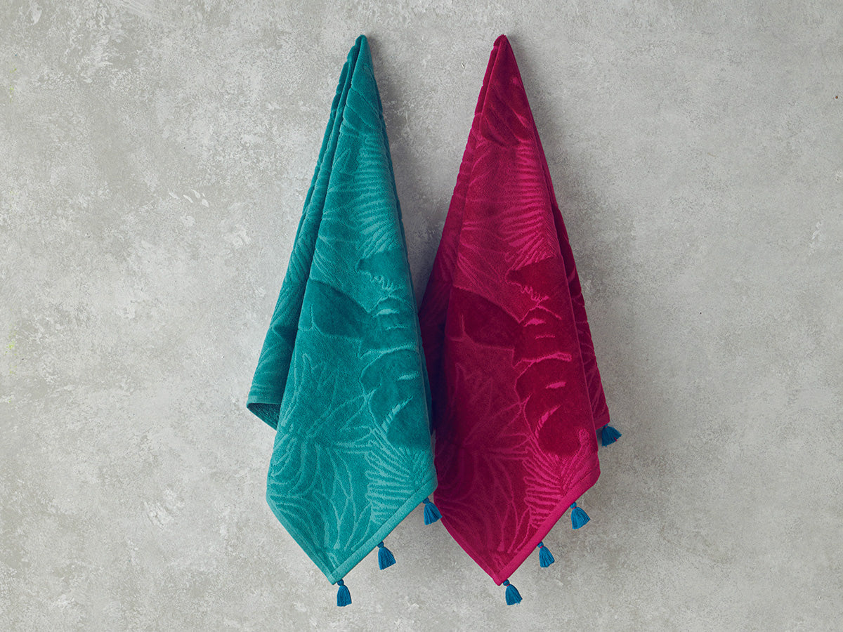 Allover Palmy Cotton Velvet Jacquard Face Towel 50x80 cm - Fuchsia (view 2)