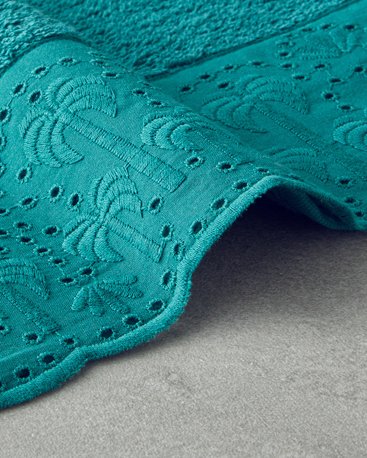 Festoon Palm Cotton Scalloped Face Towel 50x80 cm Green