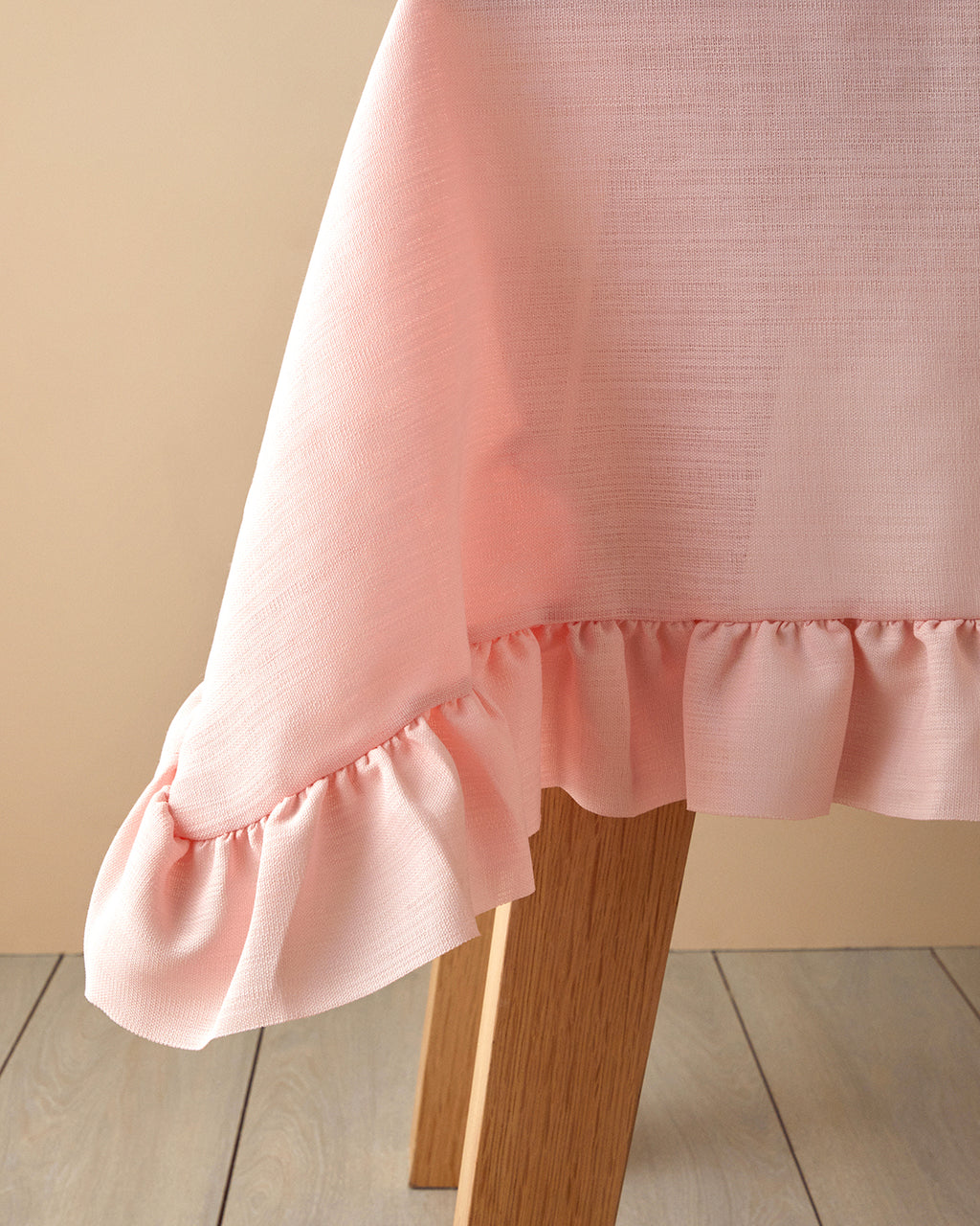 Flor Pura Polyester Ruffled Table Cloth 150x200 cm Pink (view 2)