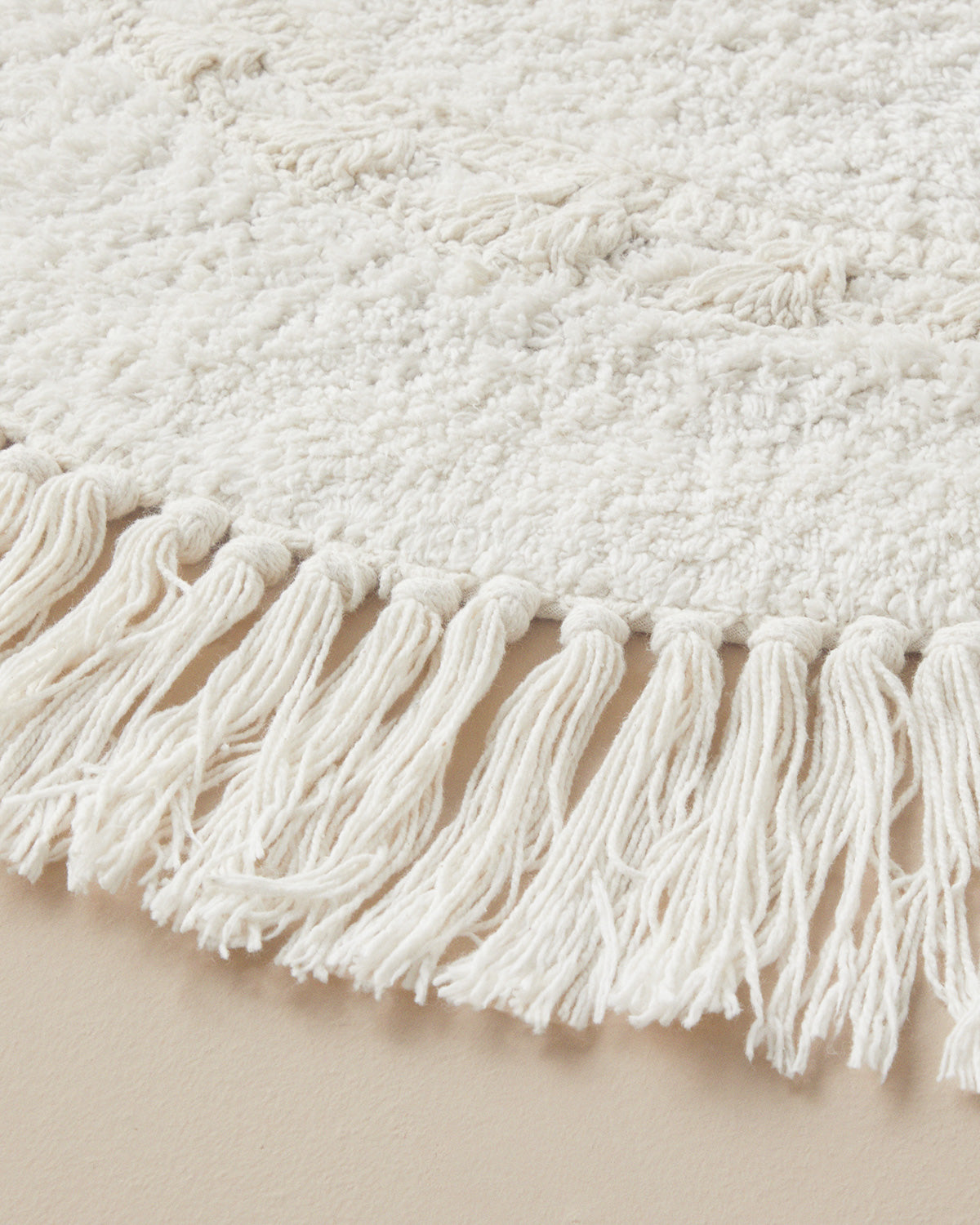 Falbelo Cotton Fringed Bath Mat 90x90 cm - Pink (view 2)