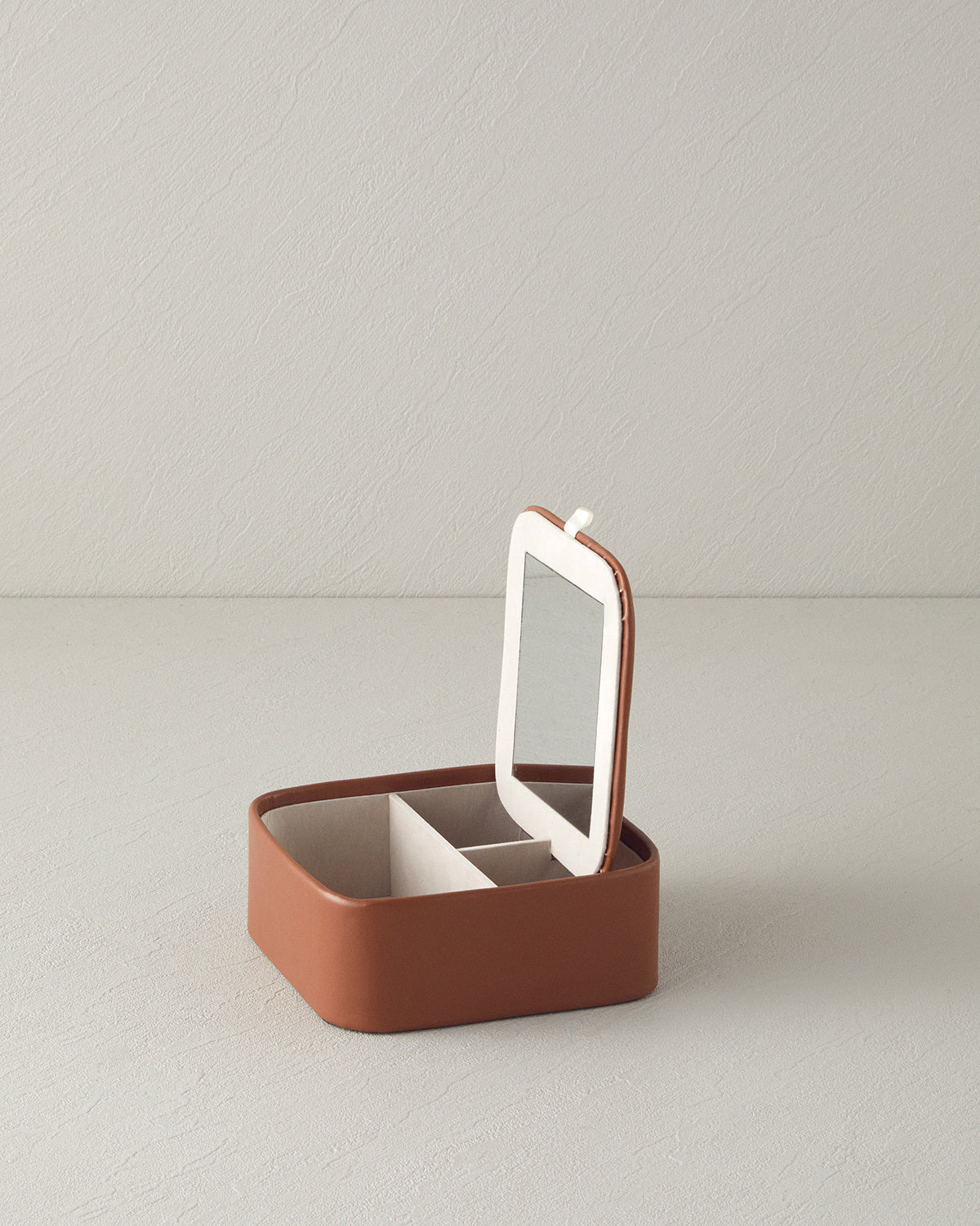 Aidan Jewelry Box 15x15x7 cm Light Brown