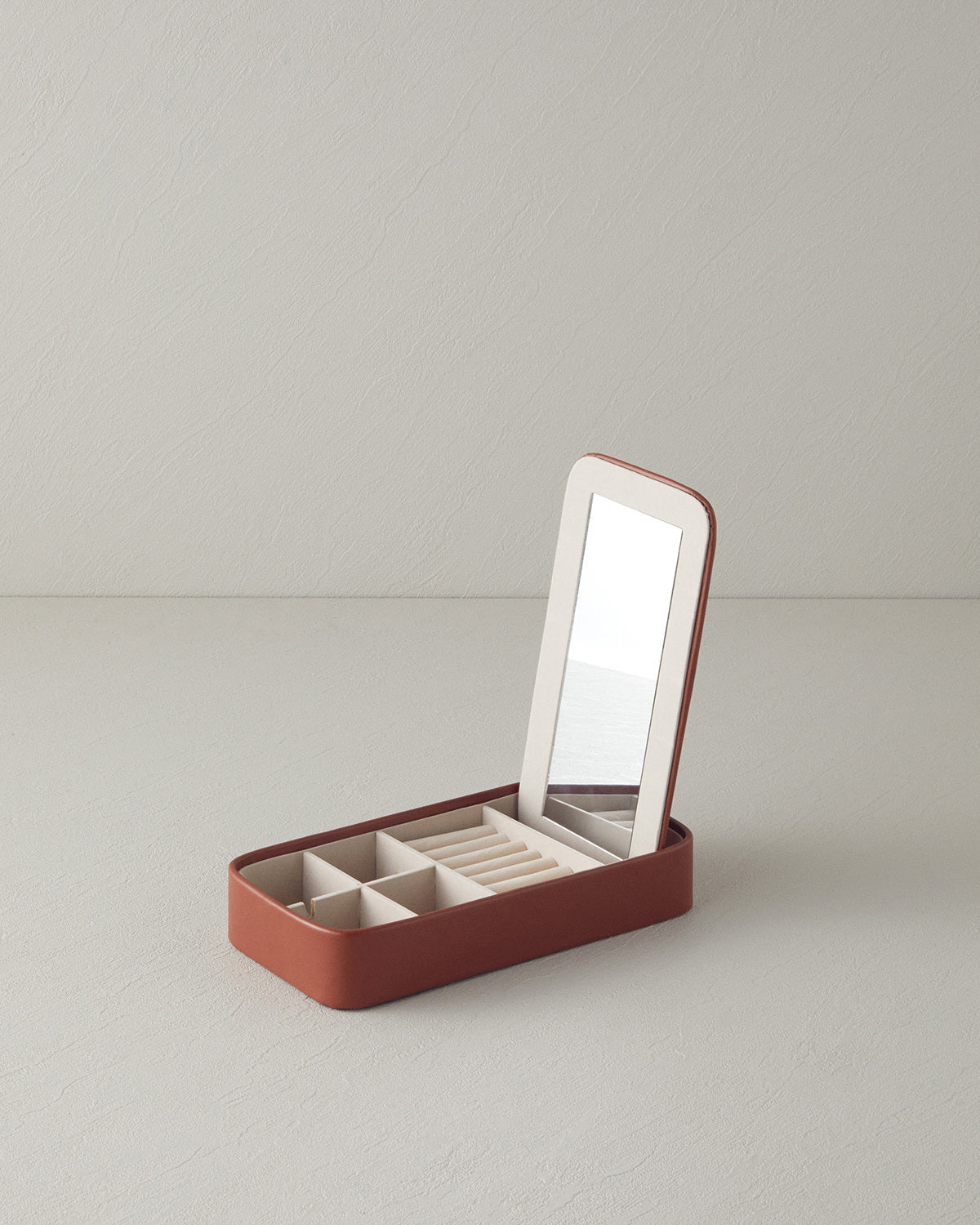 Alden Jewelry Box 12x24 cm Brown