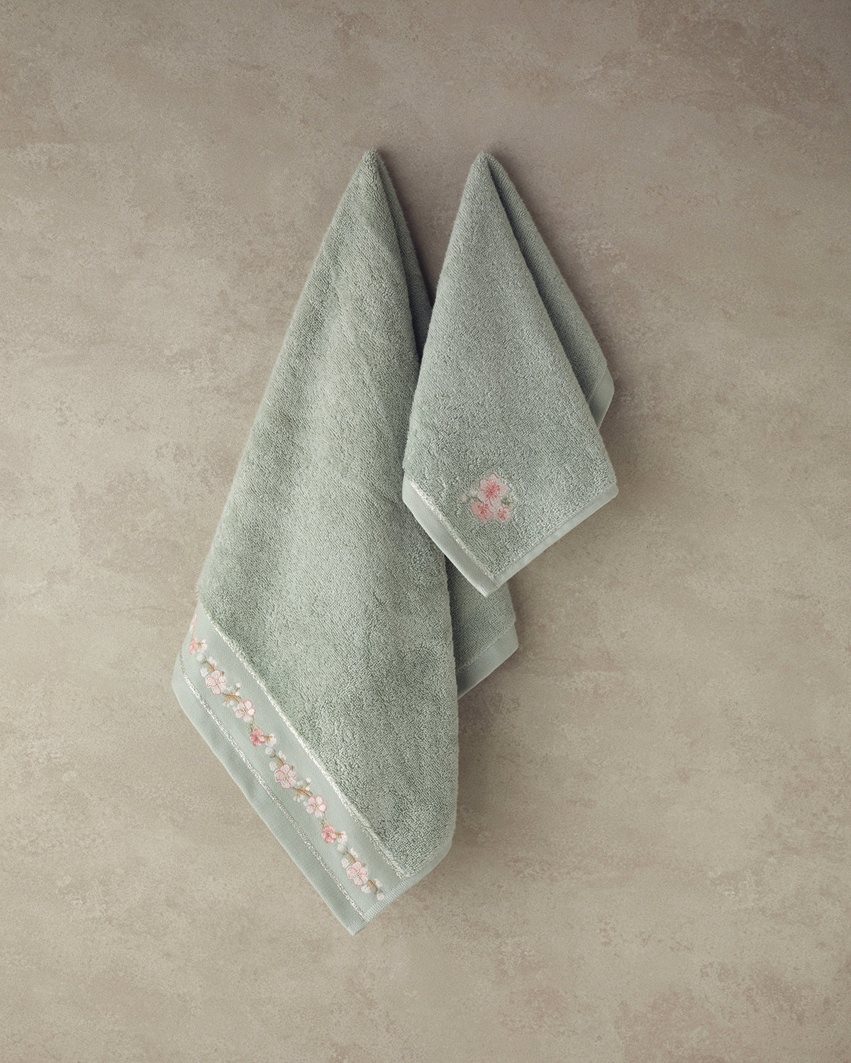 Flower Chain Cotton Embroidered Face Towel Set 30x45+50x80 cm Sea Green
