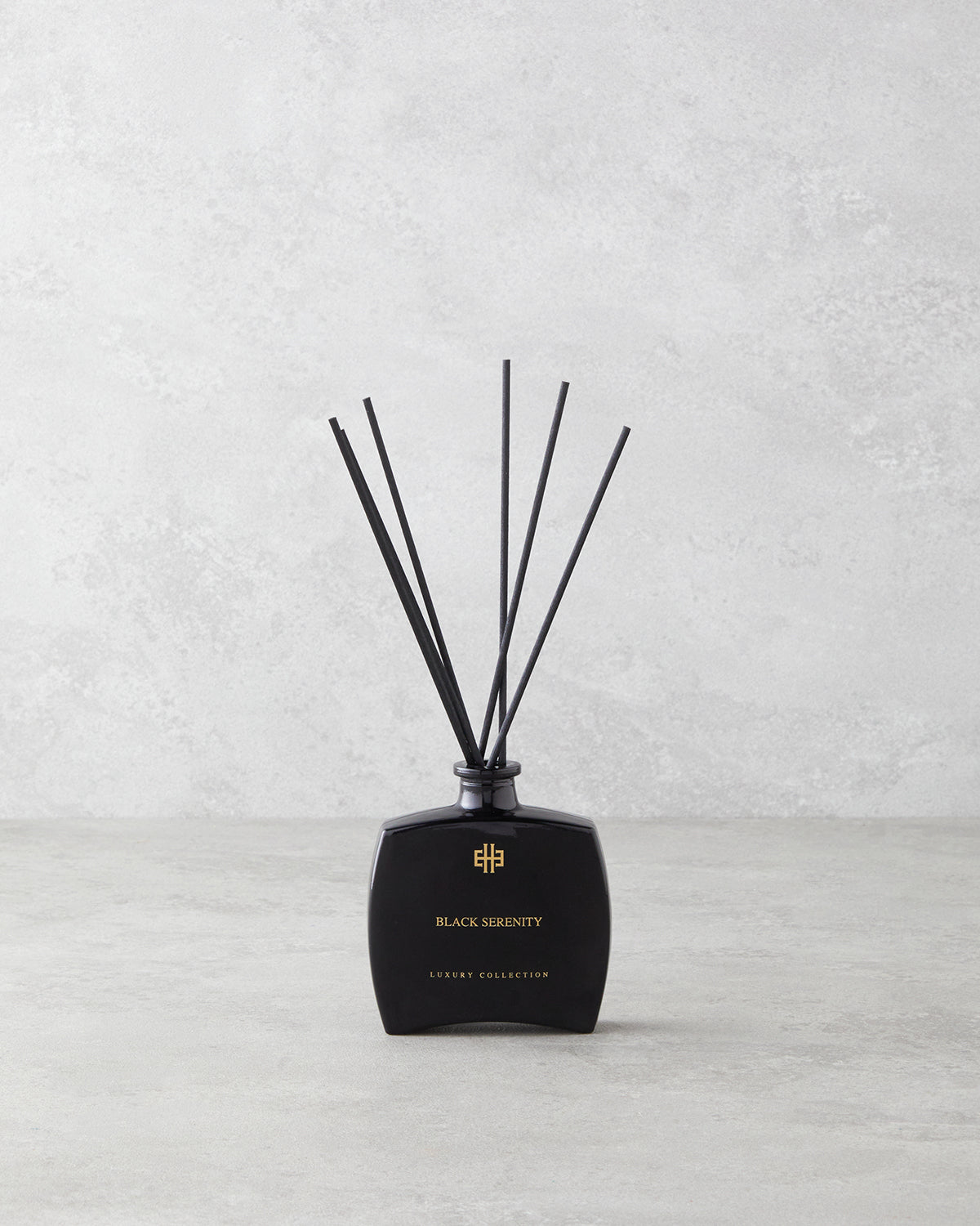 Black Serenity Reed Diffuser - 200 ml (view 2)