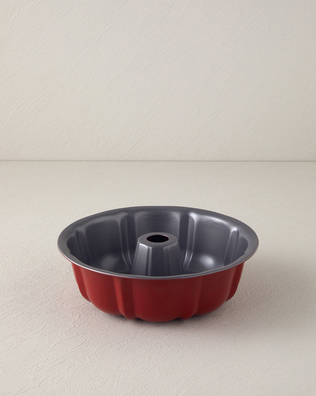 Carbon Steel 3 Pieces Cake Mold 25.5-25.5-26 cm Red