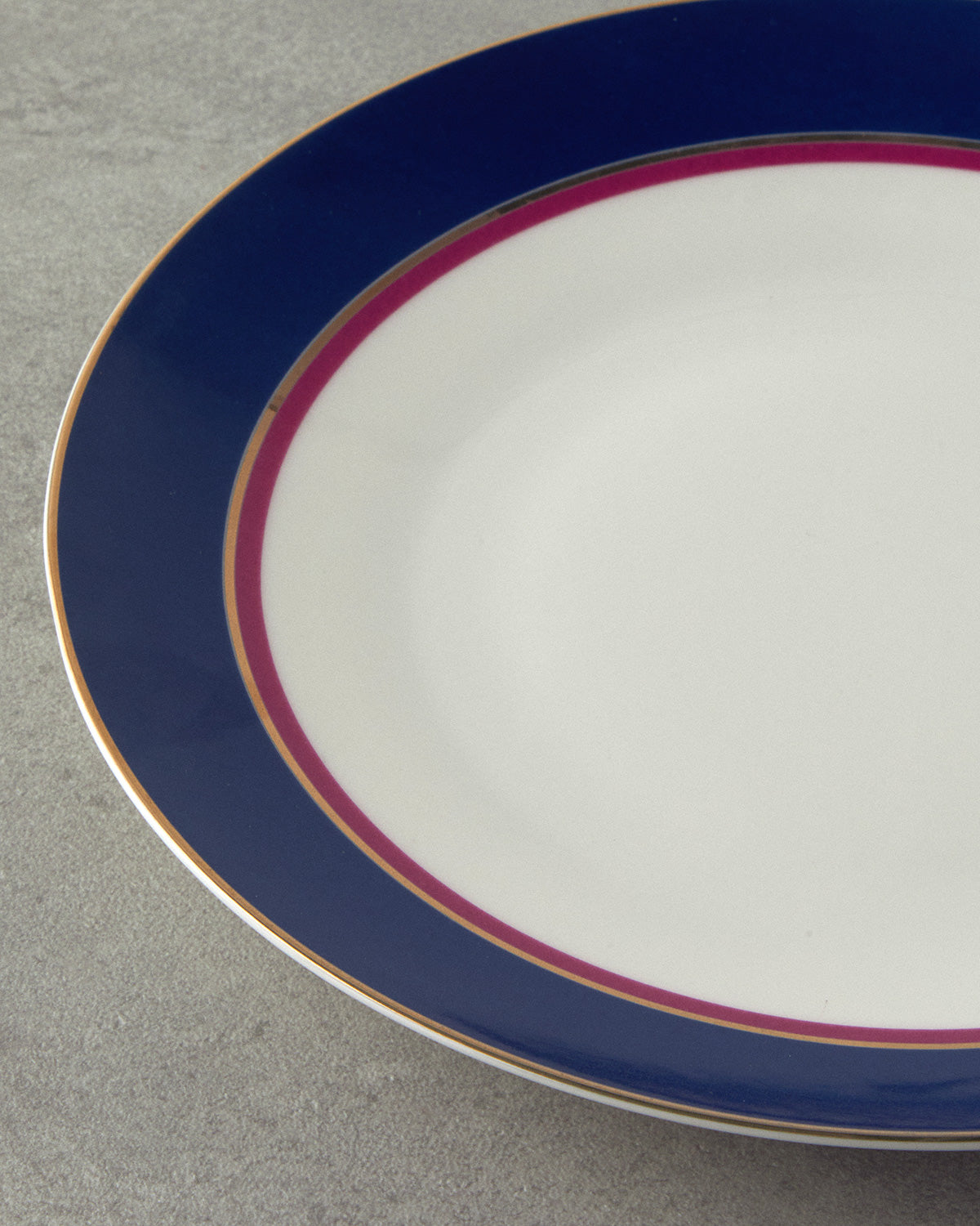 Bone Porcelain Serving Plate 25 cm - Blue (view 2)