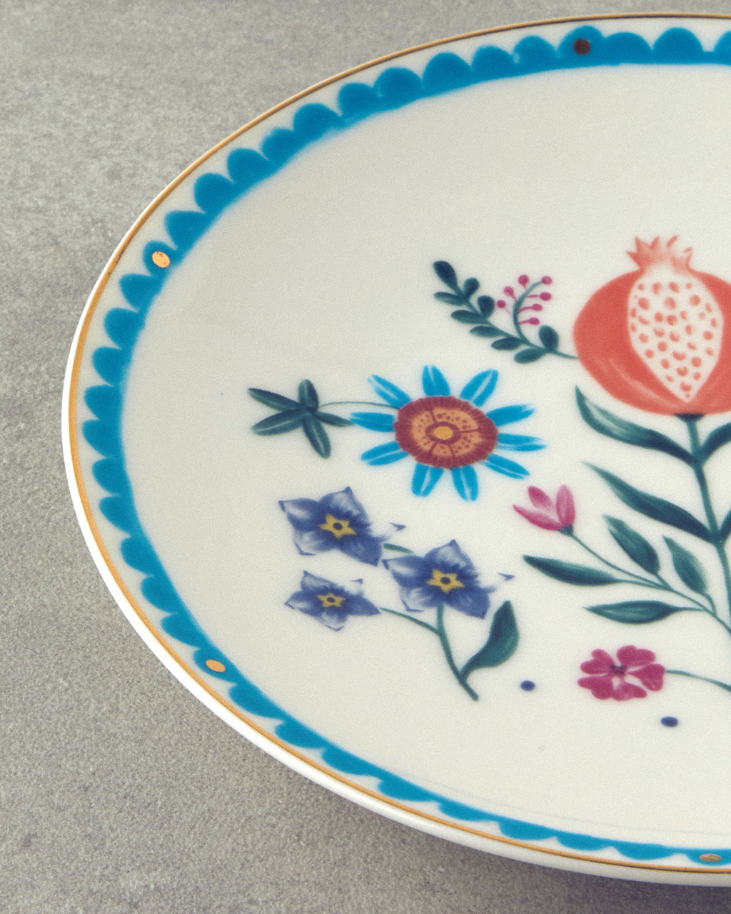 Carnival Tulip Bone Porcelain Cake Plate 20 cm Colored (view 2)