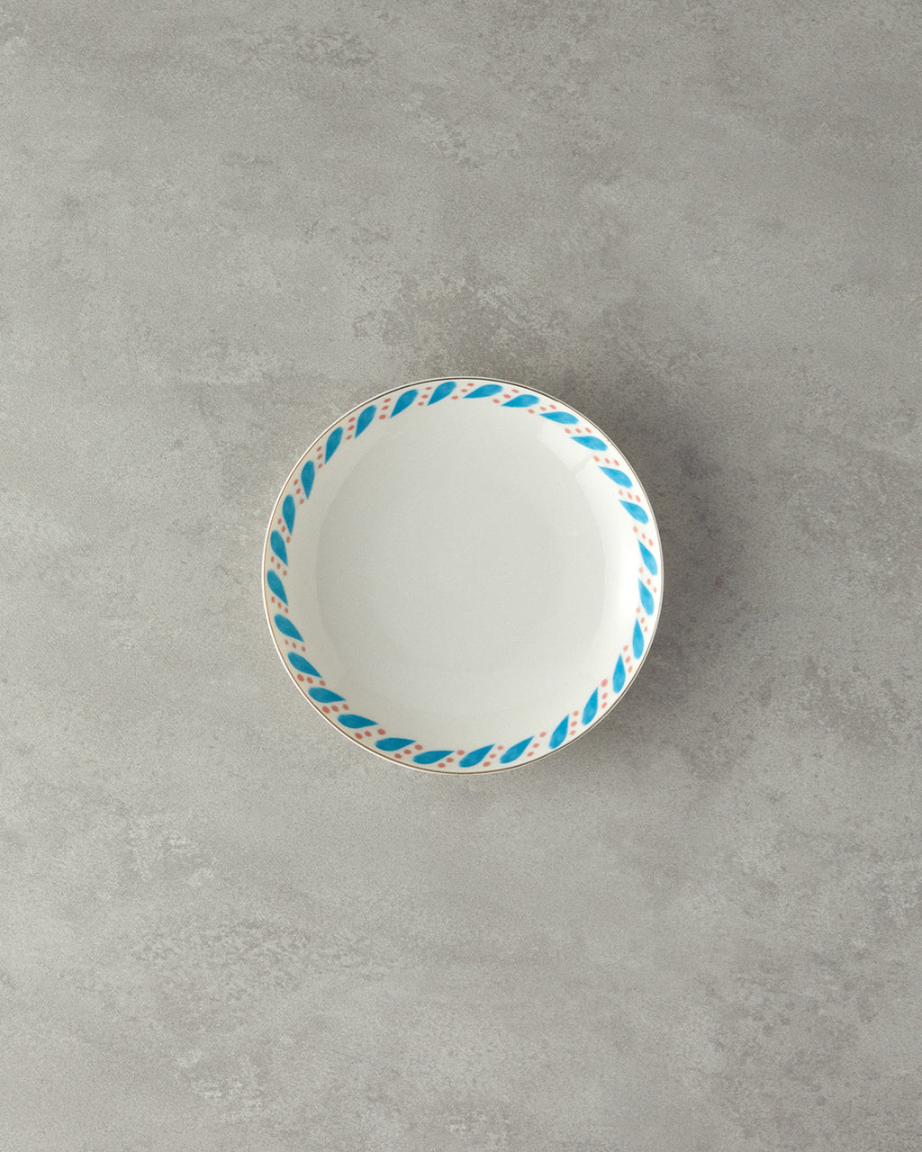 Bone Porcelain Deep Plate 20 cm Blue