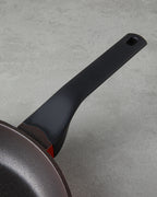 Prime Red Love Cast Aluminum Griddle 26 cm Red (view 2)