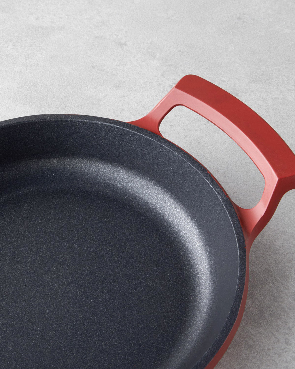 Prime Red Love Cast Aluminum Omelet Pan 20 cm Red (view 3)
