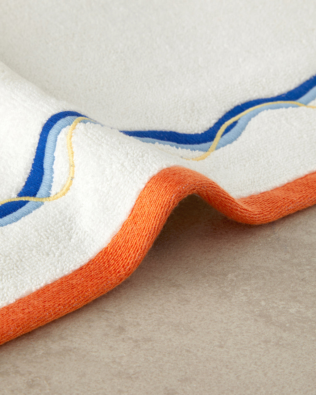 Cotton Embroidered Face Towel 50x80 cm Ecru (view 2)