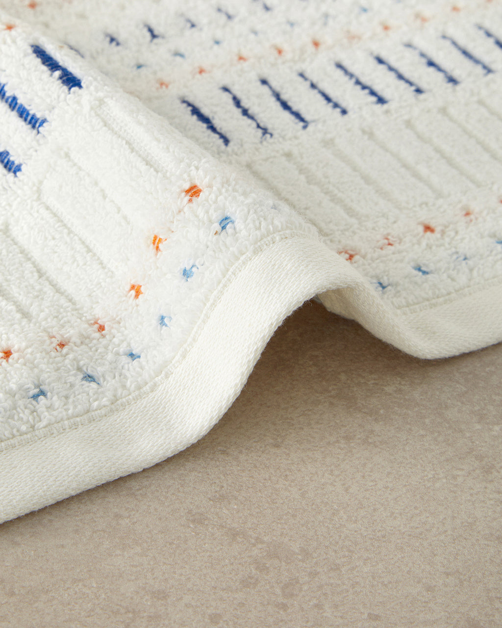 Colorido Cotton Face Towel 50x80 cm Ecru (view 2)