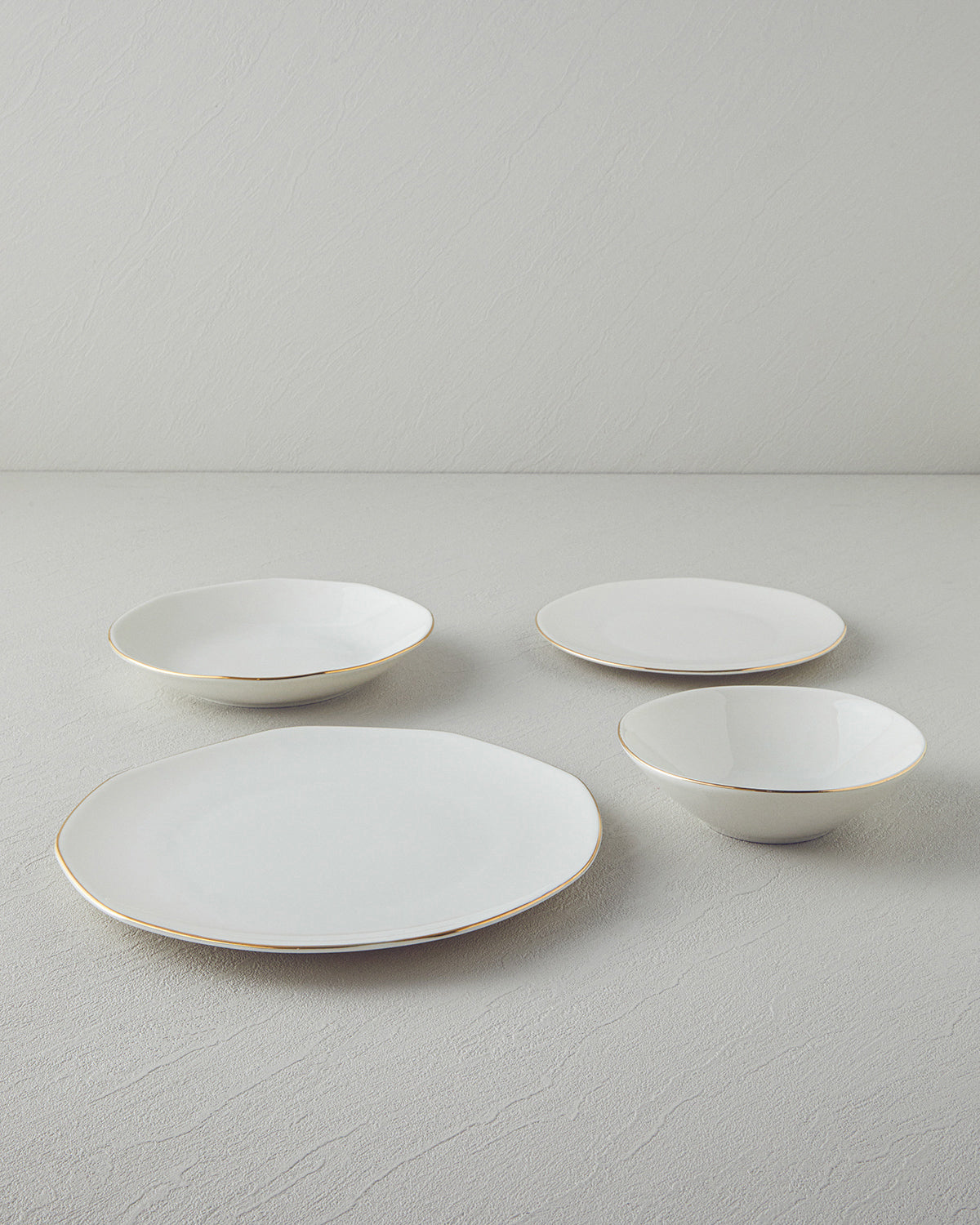 Carmen Porcelain Table Set 24 Pieces, 6 Servings (view 3)