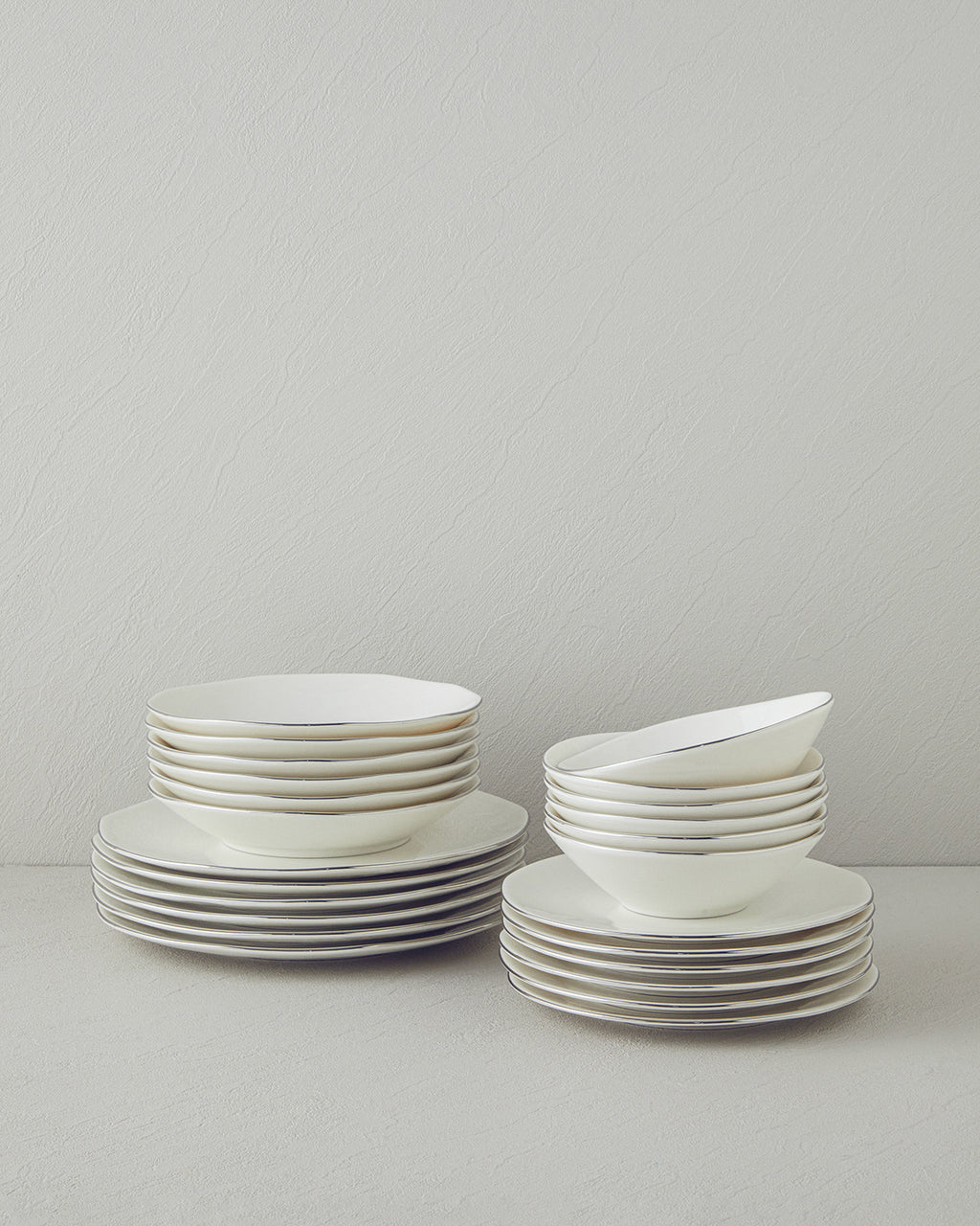 Carmen Porcelain Table Set 24 Pieces, 6 Servings (view 7)
