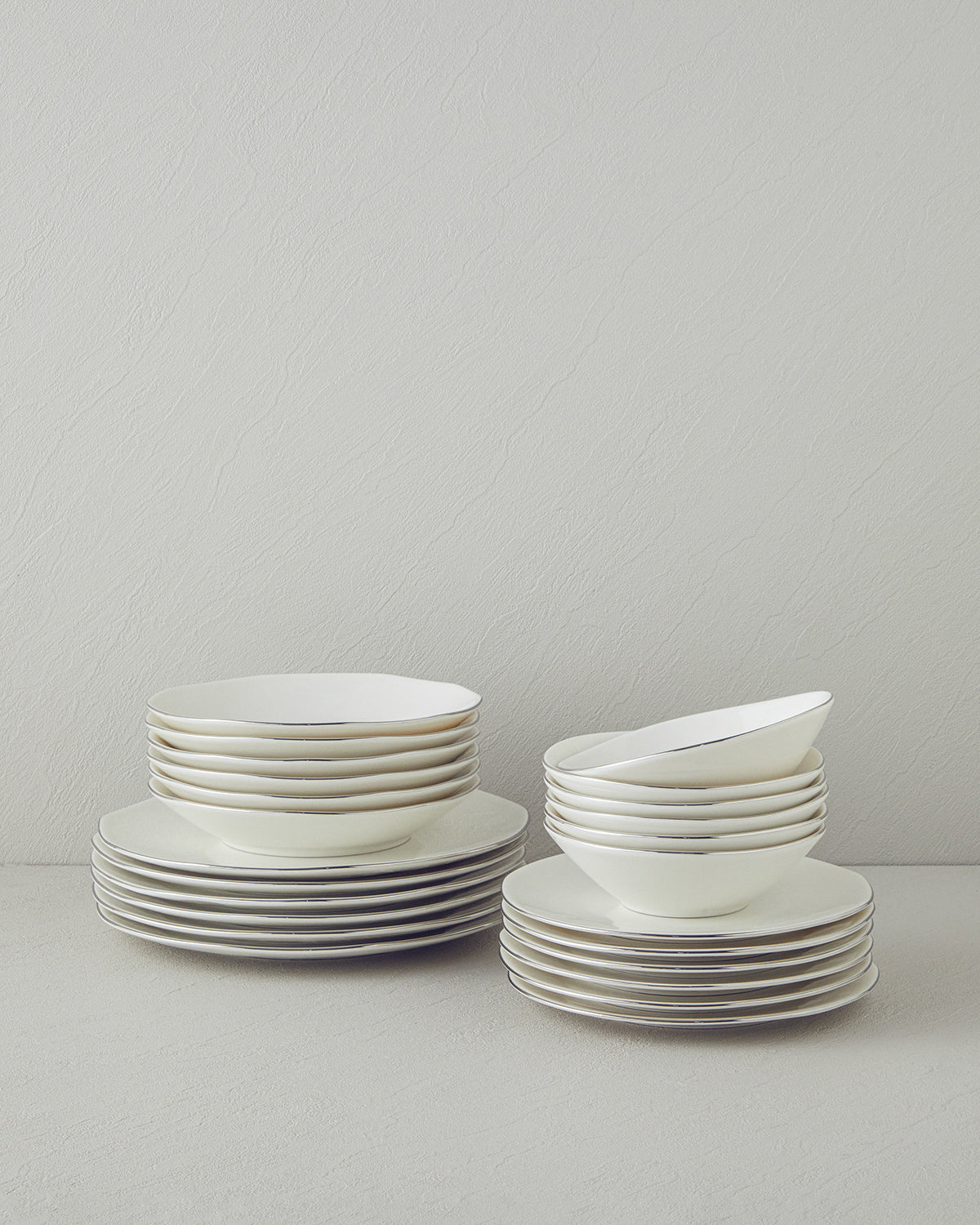 Carmen Porcelain Table Set 24 Pieces, 6 Servings (view 7)