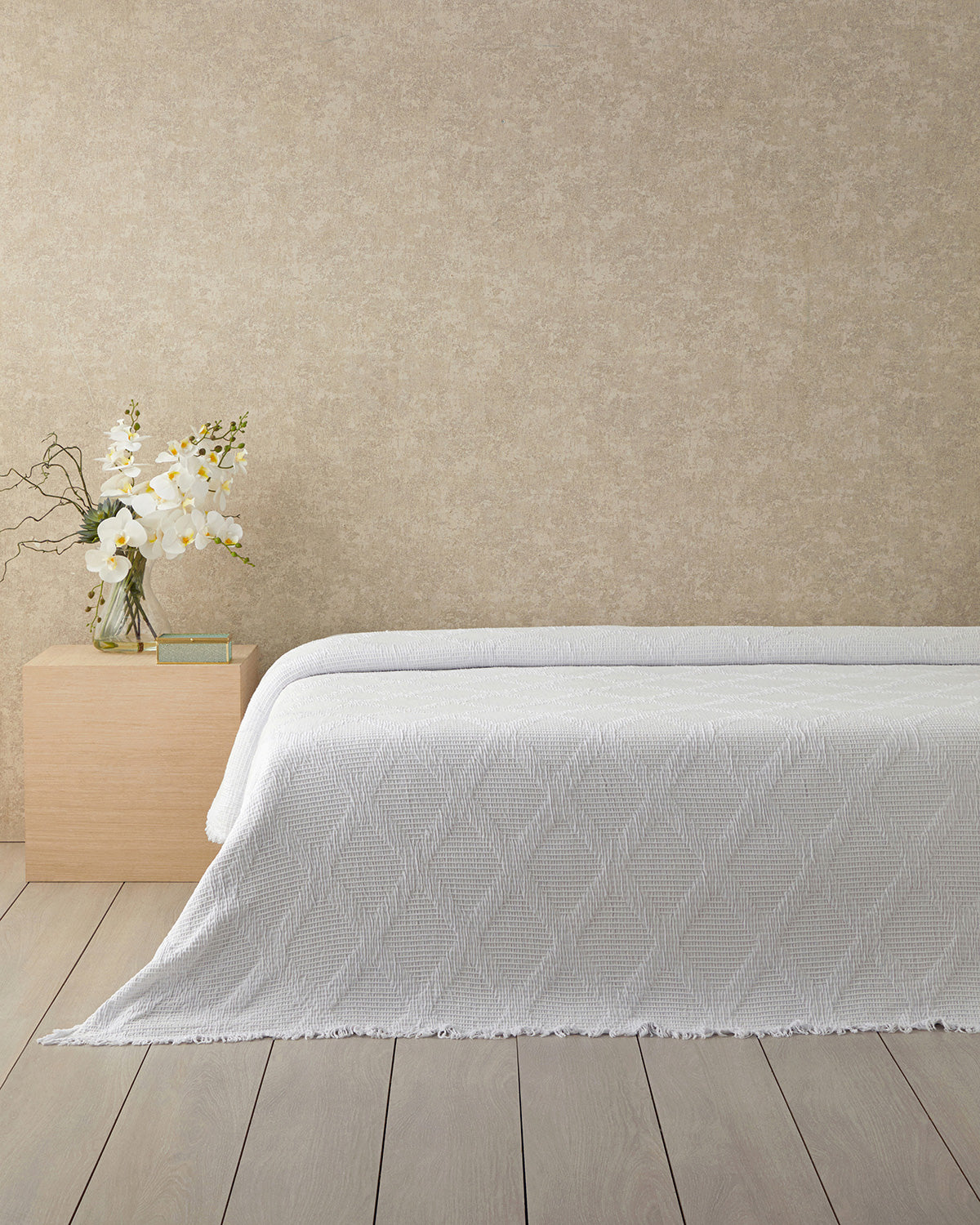 Morgan Cotton Polyester Bed Spread - White - Double 210x230 cm