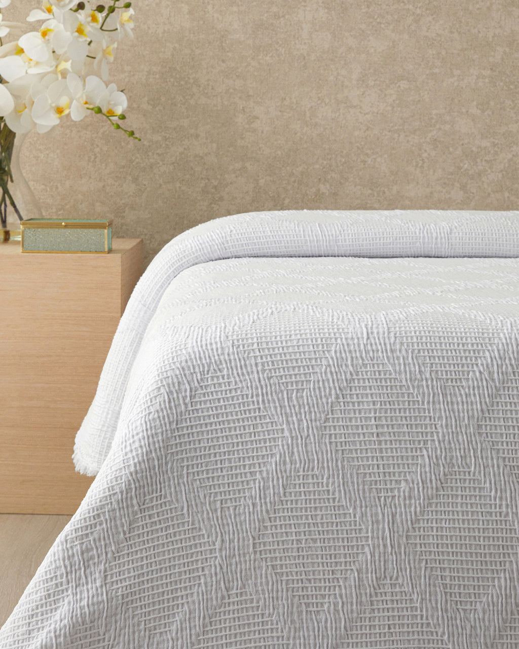 Morgan Cotton Polyester Bed Spread (view 6)