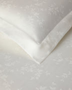 Taylor Lyocell Satin Double Size Duvet Cover Set 200x220 cm (view 4)