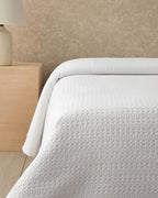 Venice Cotton Summer Blanket - White - King 220x240 cm (view 2)