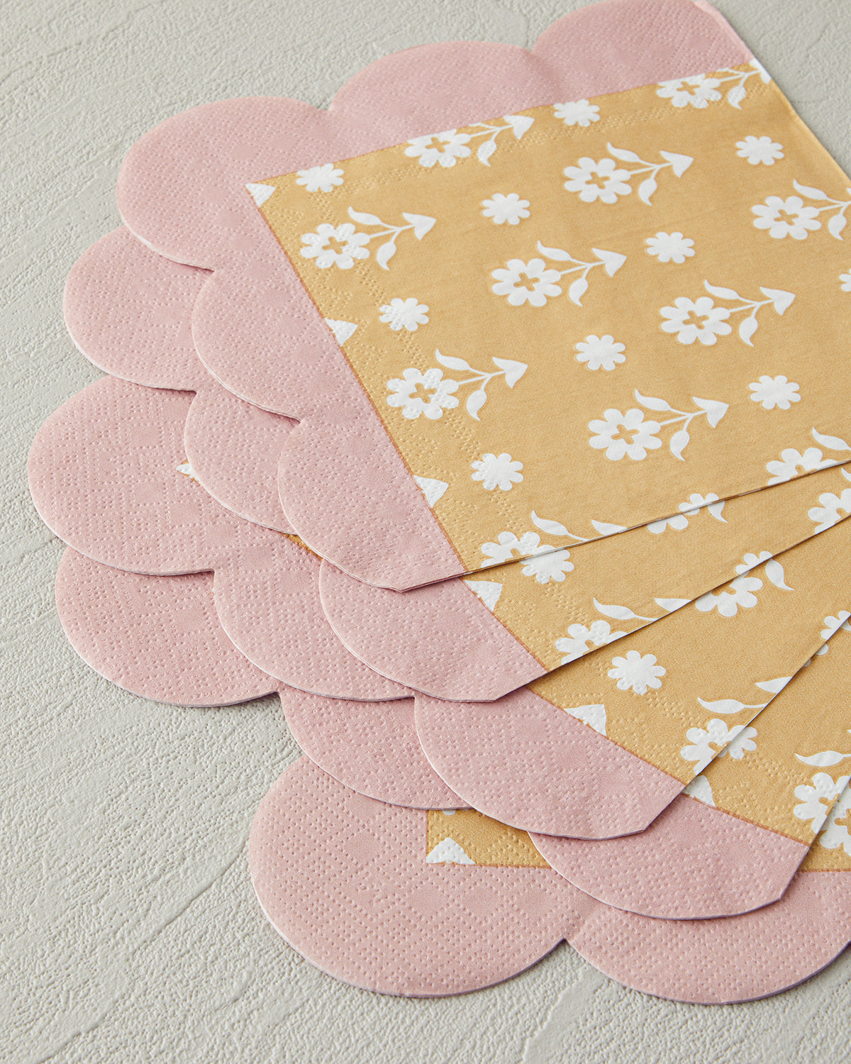Retro Style Paper 20 pcs Napkin 33x33 cm Pink (view 2)