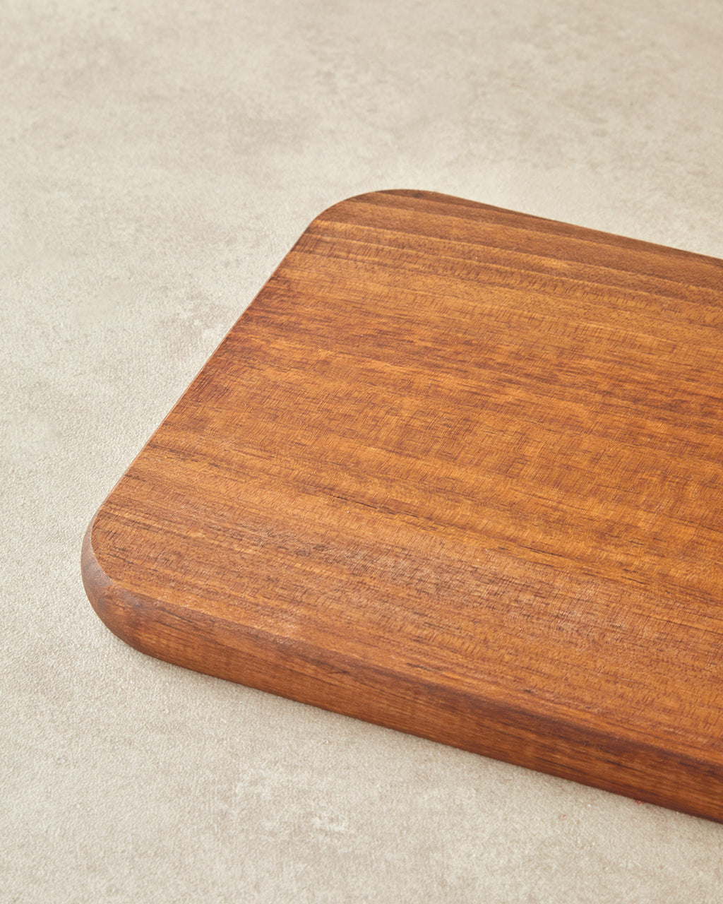 Colette Walnut Cutting Board 20x35 cm Dark Brown (view 3)