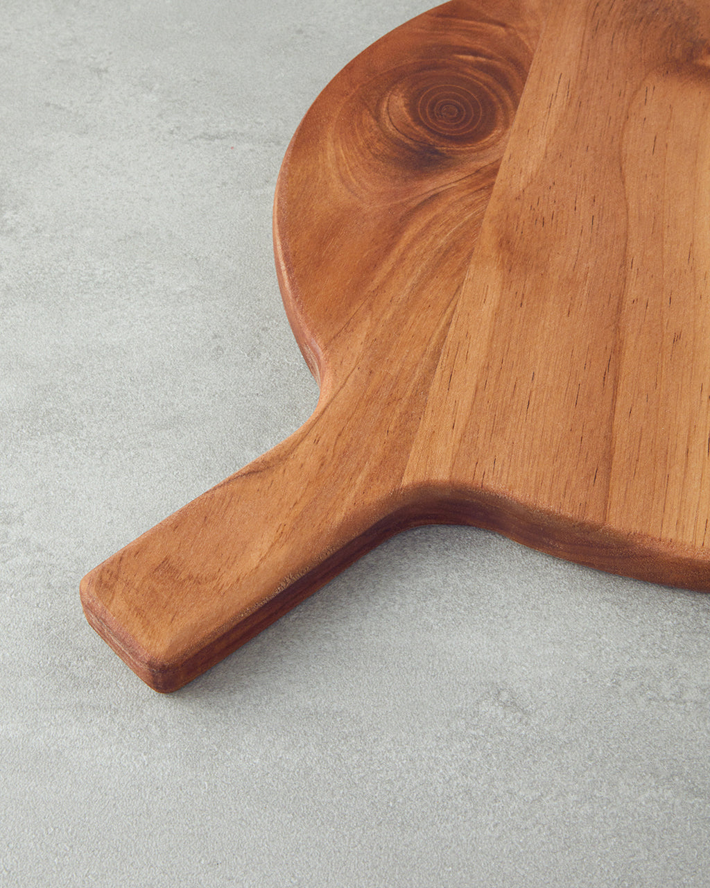 Petra Walnut Cutting Board 30x40 cm Dark Brown (view 2)