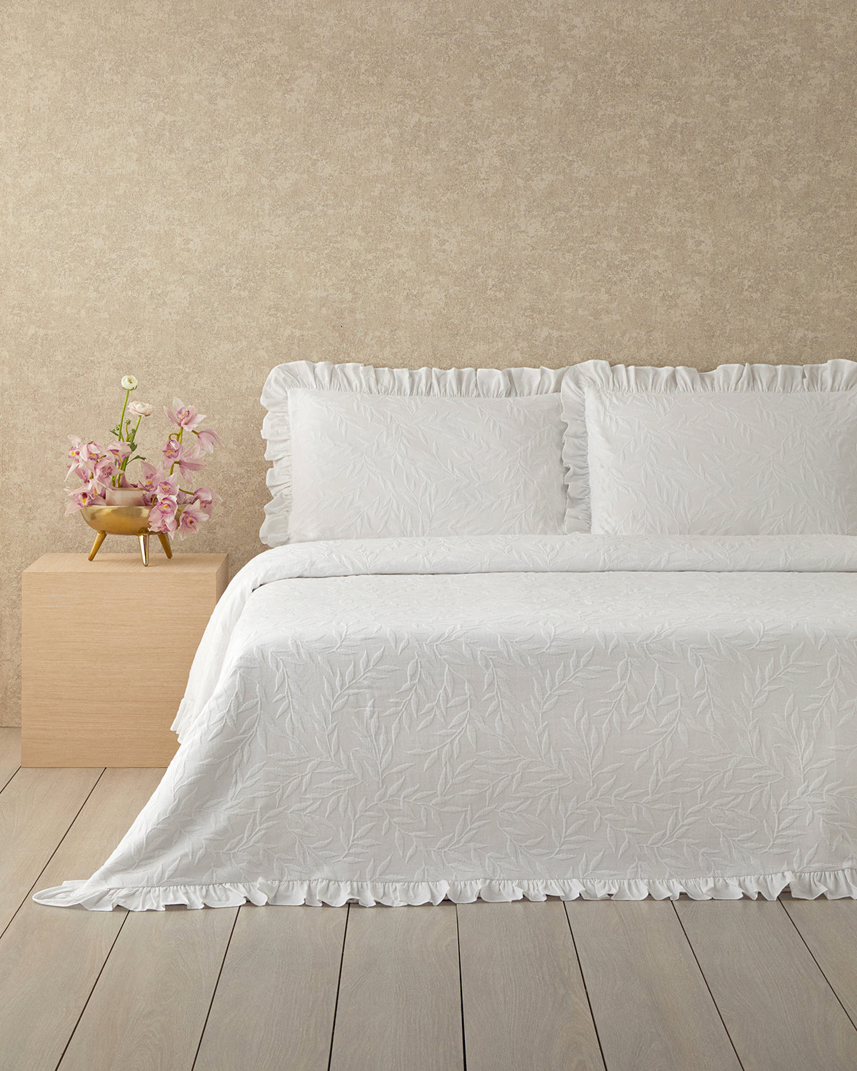 Alvin Cotton Ruffled Bed Spread Set - White - 220x240 cm