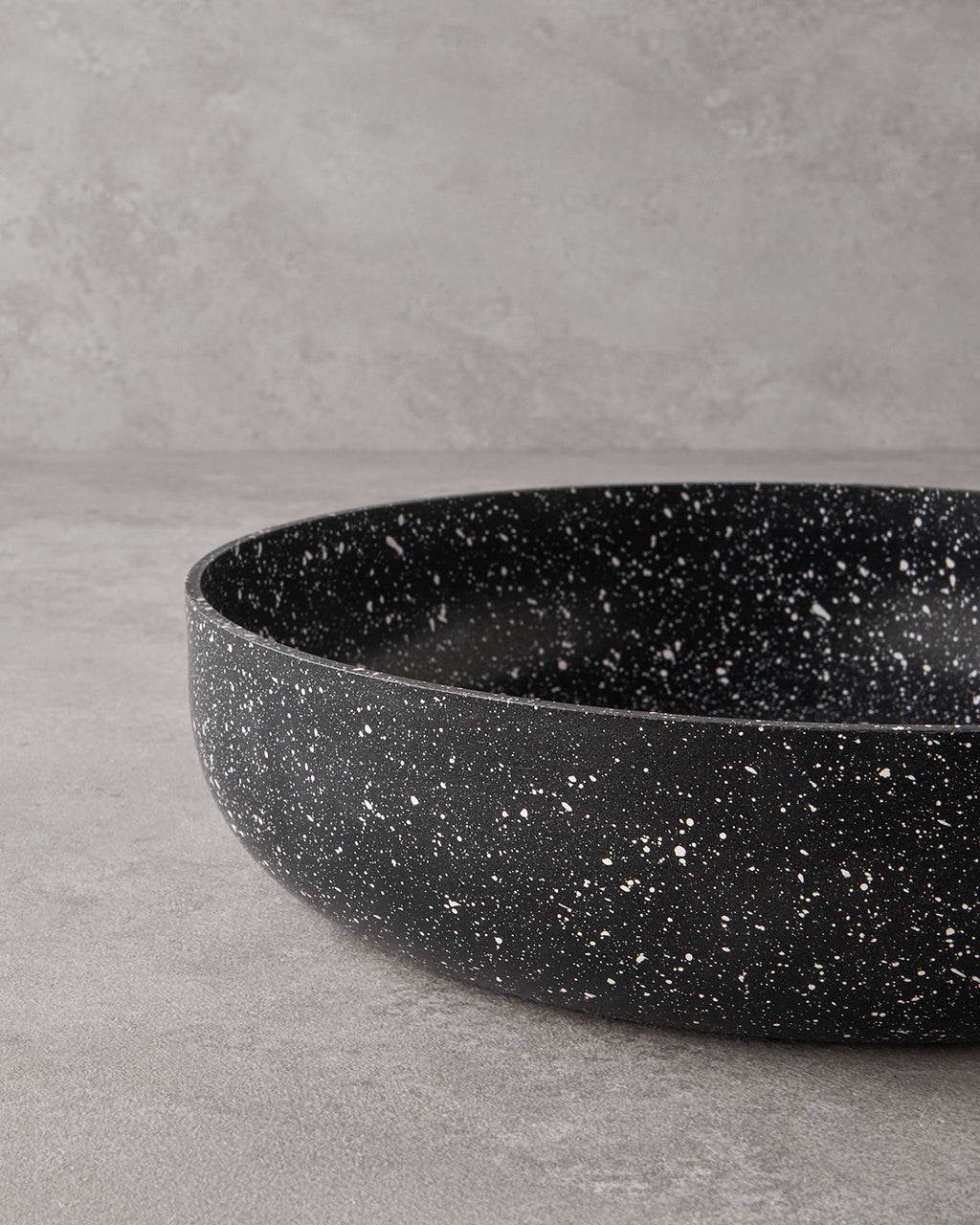 Granada Aluminum 2 Pieces Pan Set 24-28 cm Black (view 2)