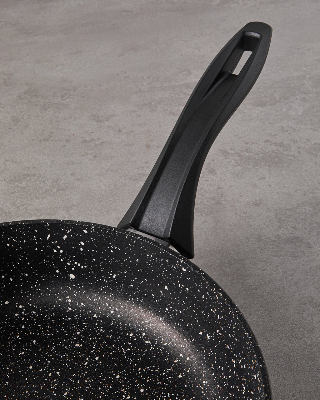 Granada Aluminum 2 Pieces Pan Set 24-28 cm Black (view 3)