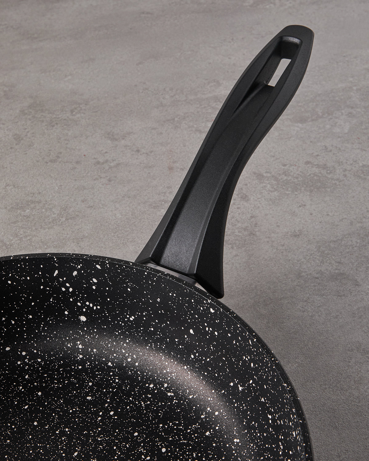 Granada Aluminum 2 Pieces Pan Set 24-28 cm Black (view 3)