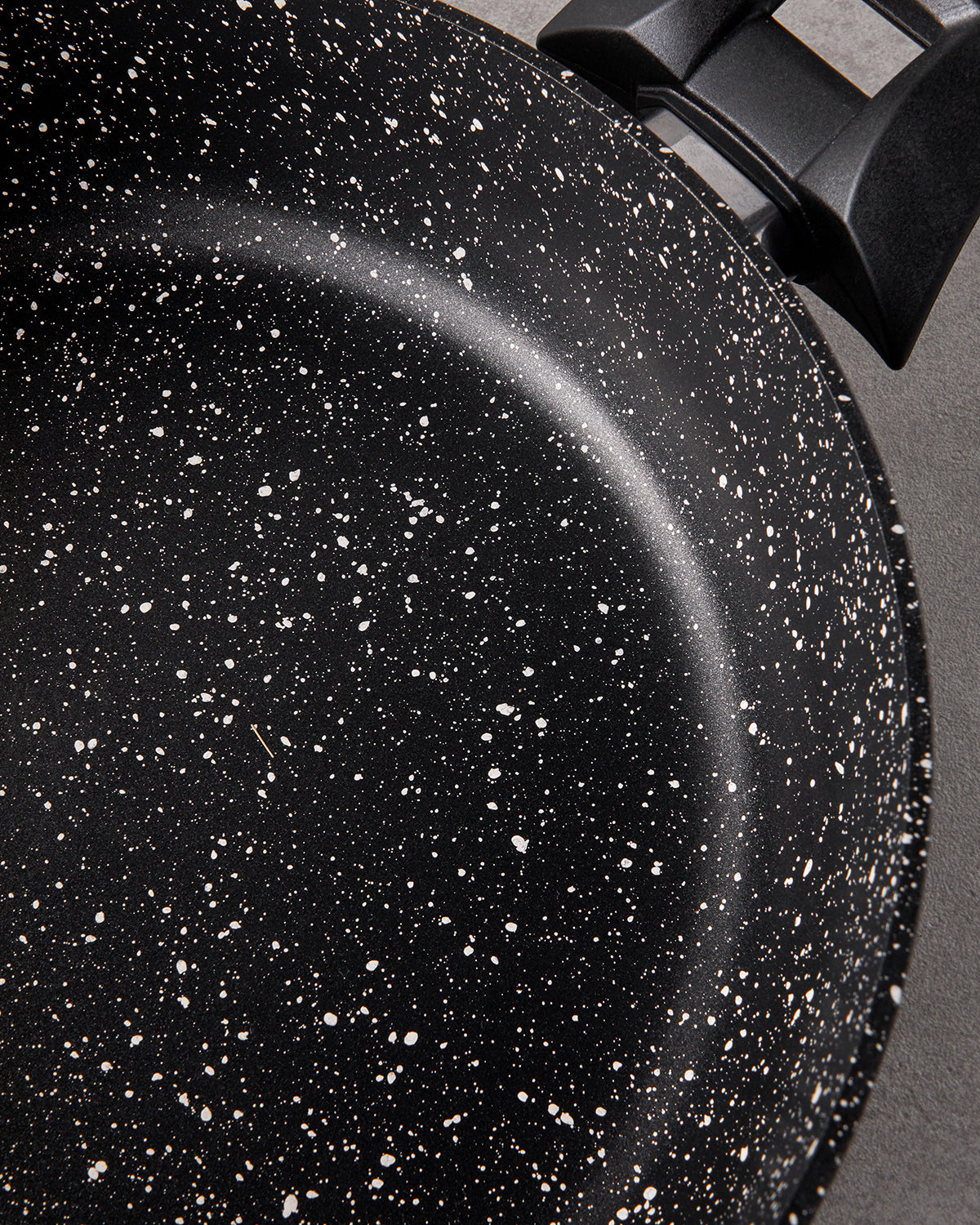 Aluminum 3 Pieces Pot Set 26-26 cm Black (view 4)