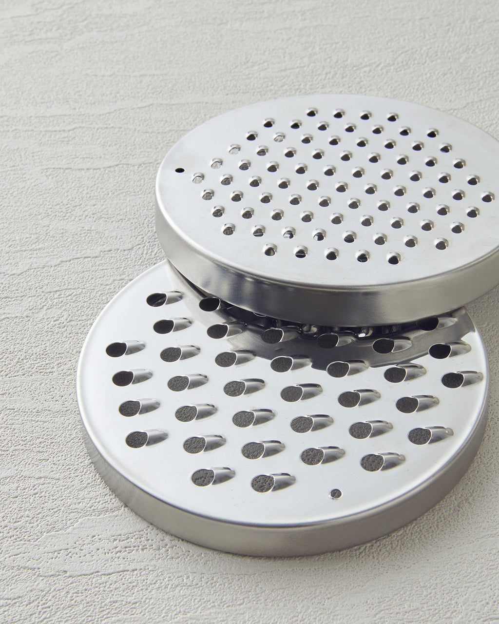 Inox Stainless Steel with 9-Piece Grater Mixing Bowl 16-20-24 cm Silver (view 7)