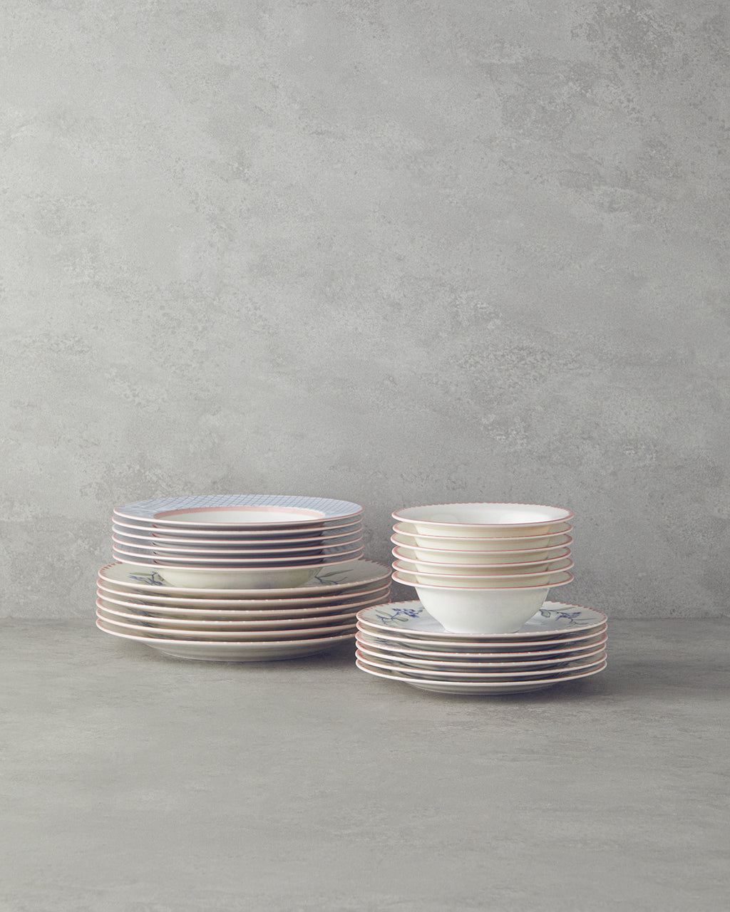 Dreamland Porcelain Table Set 24 Pieces, 6 Servings Pink - Blue (view 3)