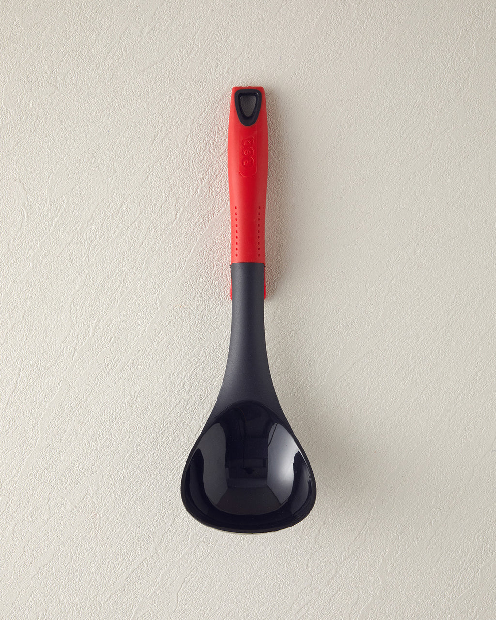 Amara Plastic Ladle 30 cm Red