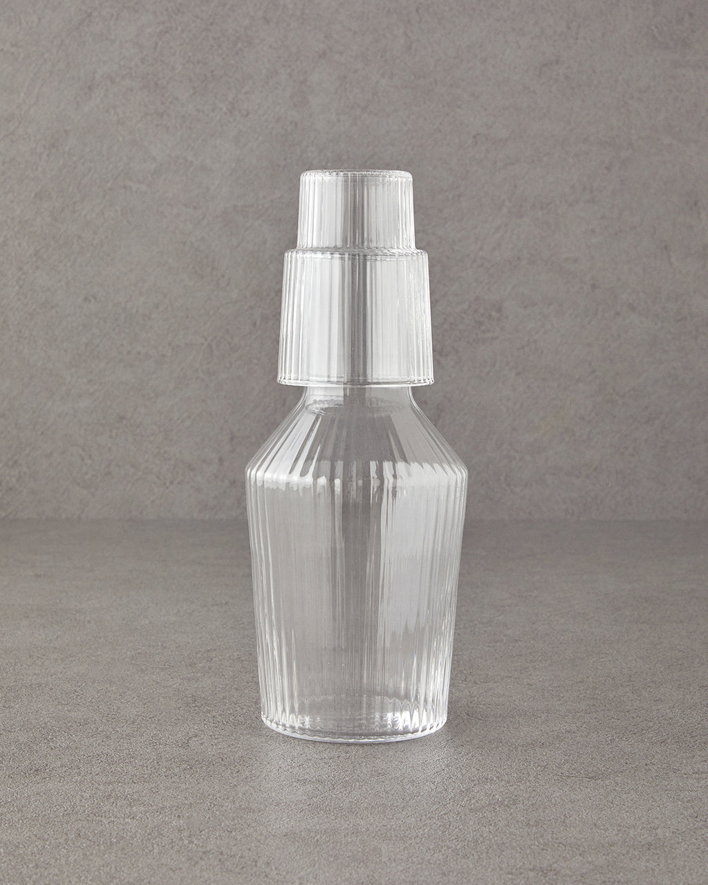 Aura Glass Bedside Jug 1000 ml Transparent