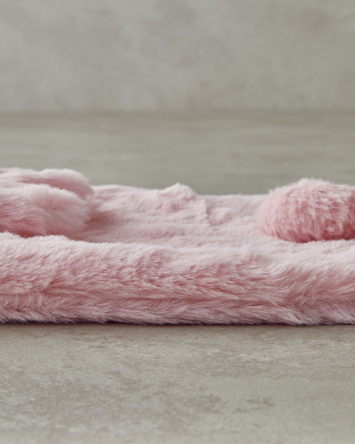 Bunny Hot Water Bottle 2 L Pink (view 2)