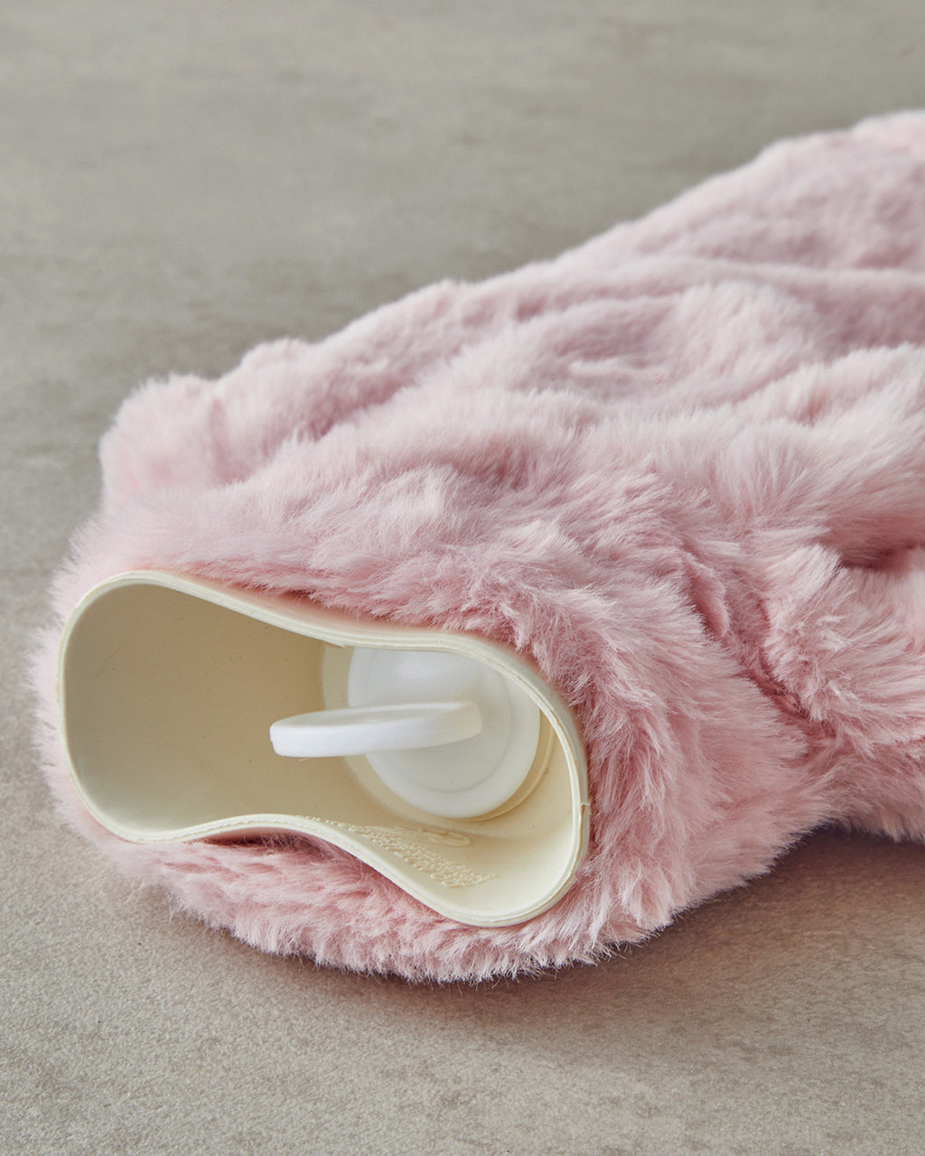 Bunny Hot Water Bottle 2 L Pink (view 3)
