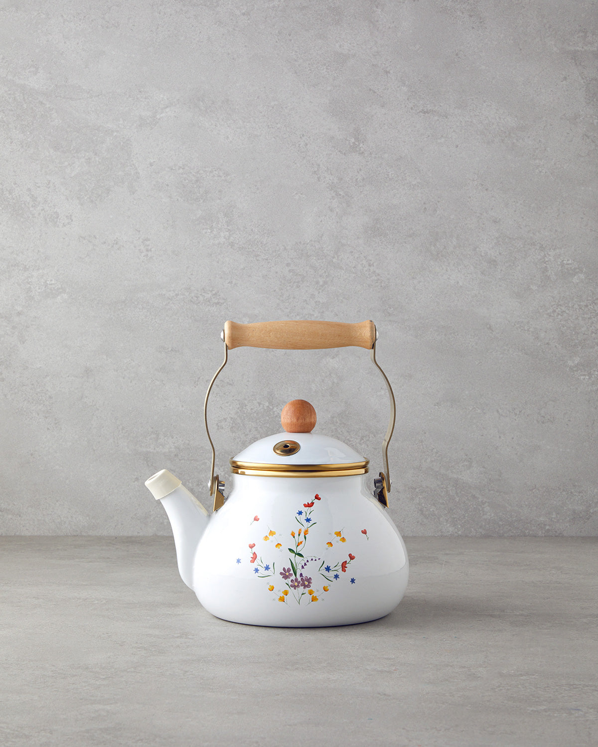 Enamel Tea Pot 2 Litre White