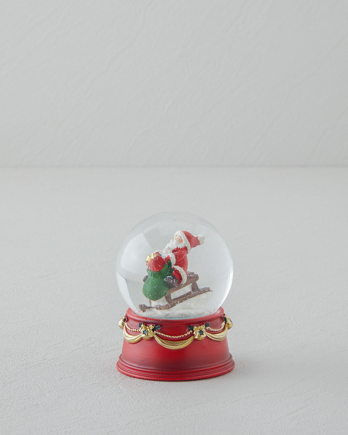 Blume Snow Globe 9 cm Red