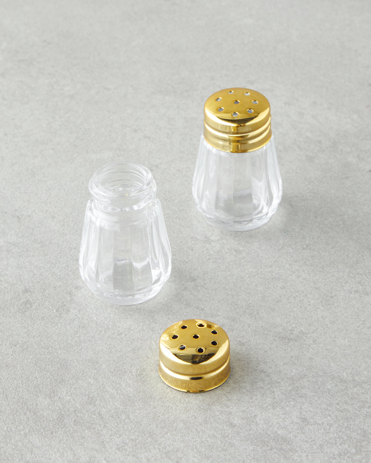Glass 2 pcs Salt and Pepper Shaker 4x4 cm Gold (view 2)