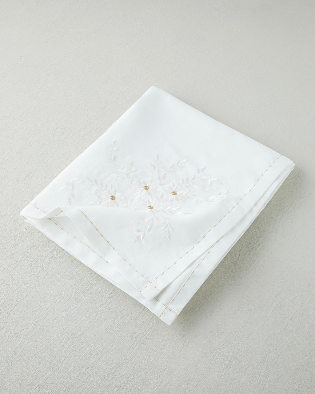 Polyester Table Cloth 150x200 cm White-Gold