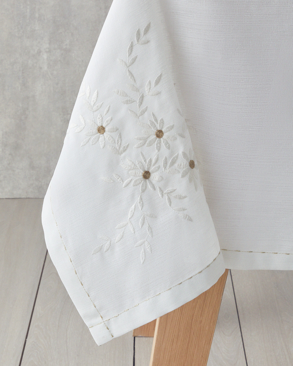 Polyester Table Cloth 150x200 cm White-Gold (view 3)
