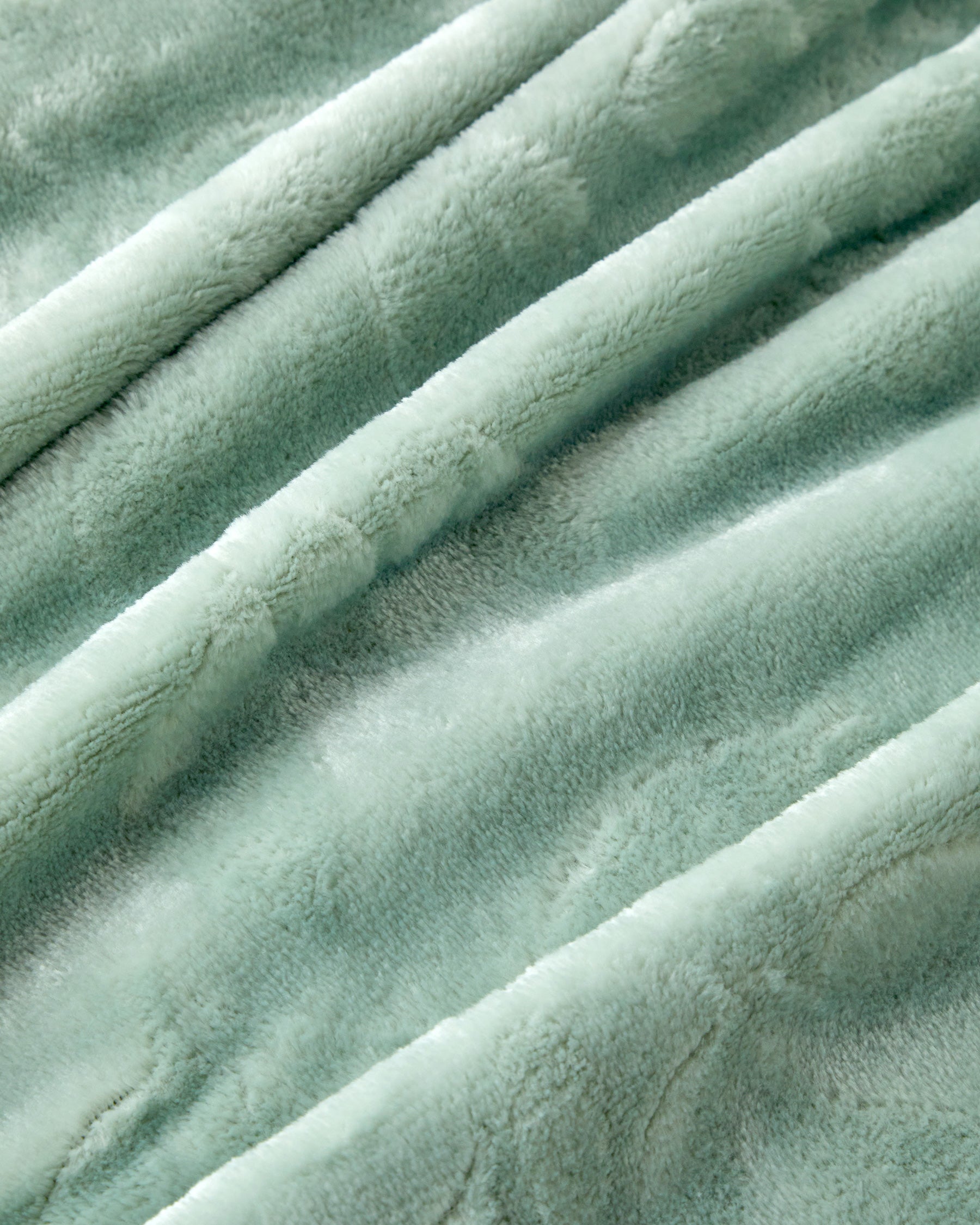 Ramona Jacquard Supersoft TV Blanket 120x160 cm (view 6)