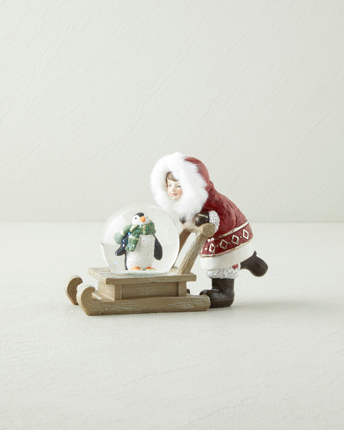 Snow Ball Snow Globe 11.5x18x15 cm Pink