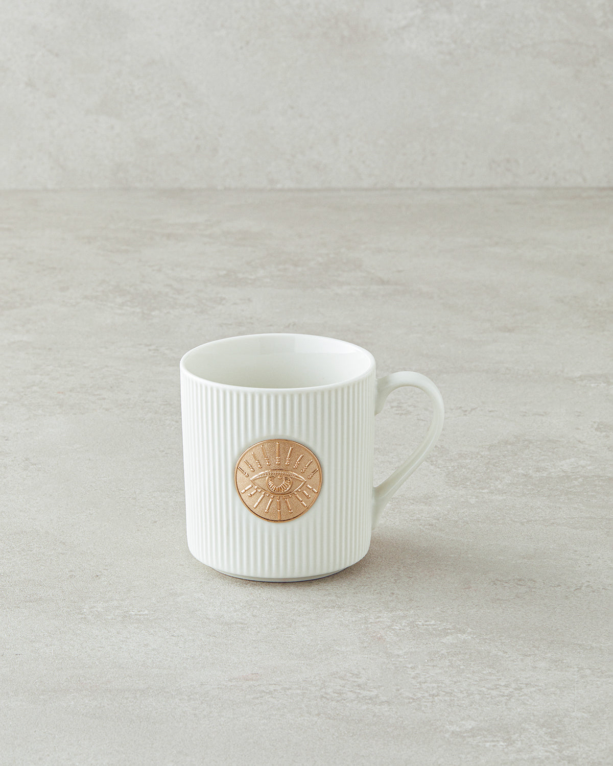 New Bone China Mug 370 ml White-Gold (view 2)