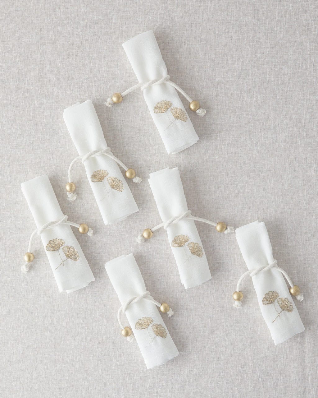 Gingko Polyester with 6 Napkins Table Cloth 150x200 cm Cream-Gold (view 2)